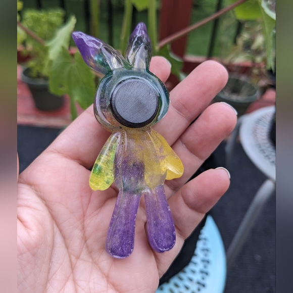 Bunny Rabbit Magnet Handmade Resin Art Cute Gift Rabbits Bunny kawaii - Picture 7 of 9